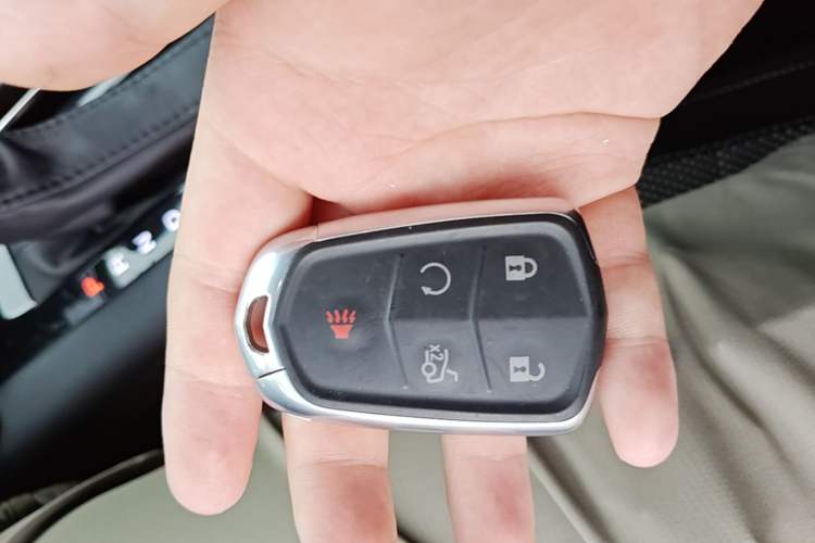 Used Cadillac XTS 2018 28T Elite Edition Vehicle Key