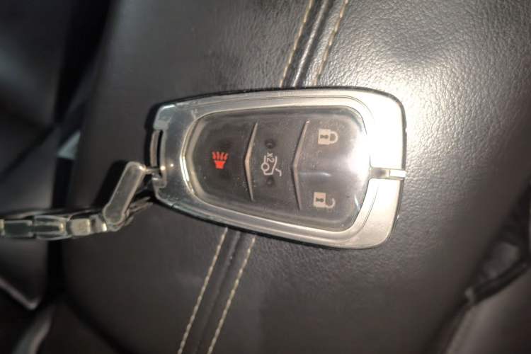 Used Cadillac XTS 2018 28T Tech Edition Vehicle Key