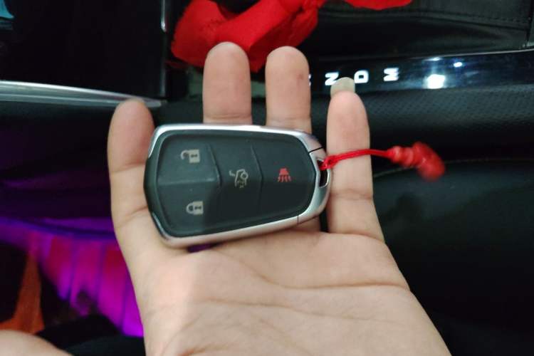 Used Cadillac XTS 2018 28T Tech Edition Vehicle Key