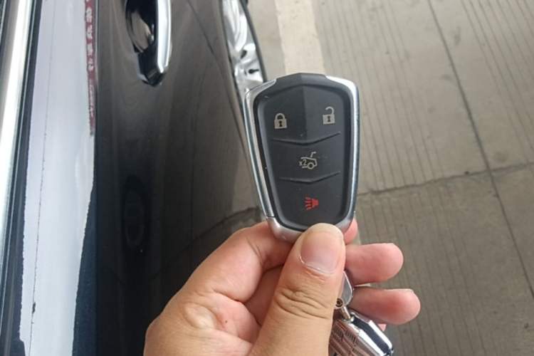 Used Cadillac XTS 2018 28T Tech Edition Vehicle Key