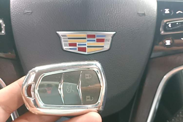 Used Cadillac XTS 2018 28T Tech Edition Vehicle Key