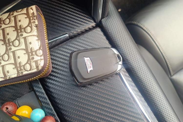 Used Cadillac XTS 2018 28T Elite Edition Vehicle Key