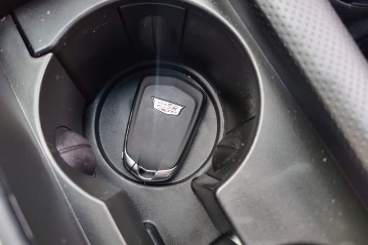 Used Cadillac XTS 2018 28T Tech Edition Vehicle Key