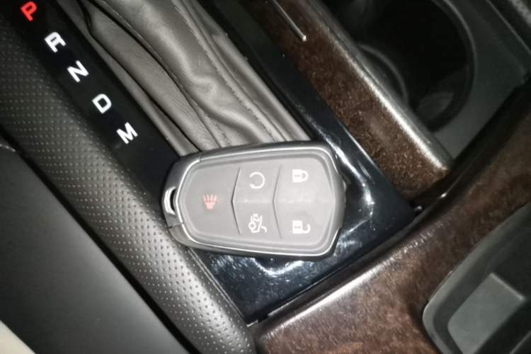 Used Cadillac XTS 2018 28T Elite Edition Vehicle Key
