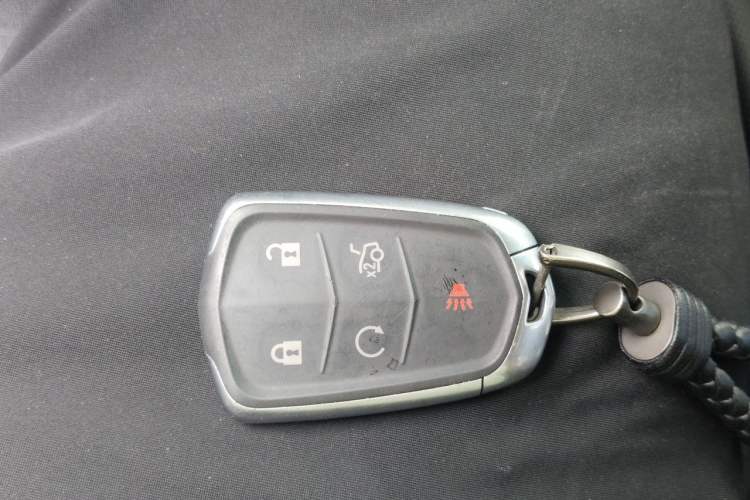 Used Cadillac XTS 2018 28T Elite Edition Vehicle Key