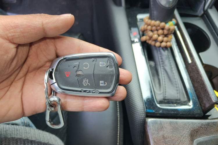 Used Cadillac XTS 2018 28T Elite Edition Vehicle Key