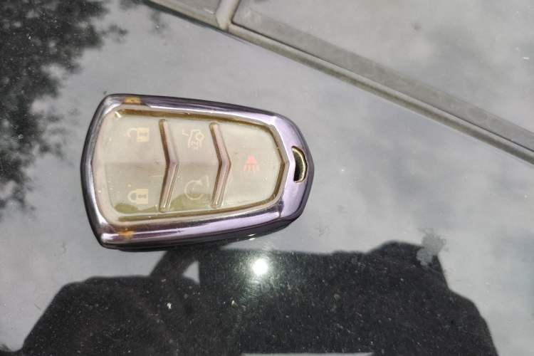 Used Cadillac XTS 2018 28T Elite Edition Vehicle Key