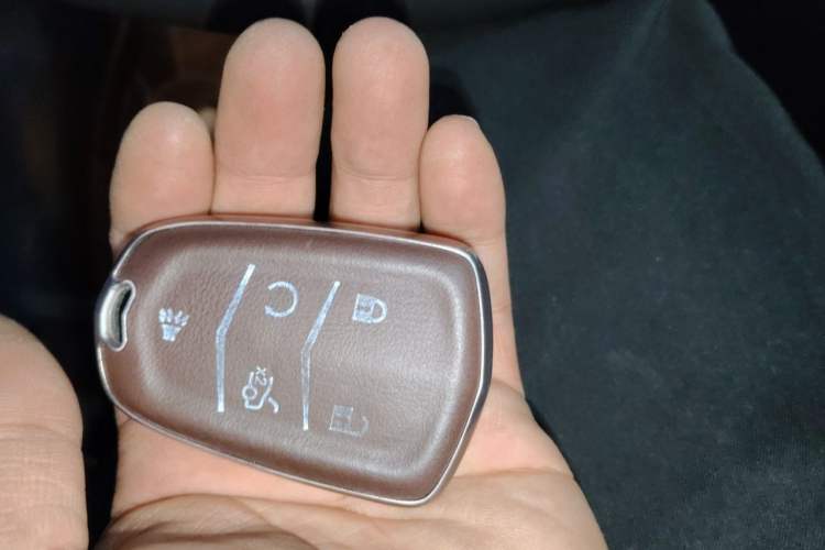 Used Cadillac XTS 2018 28T Elite Edition Vehicle Key