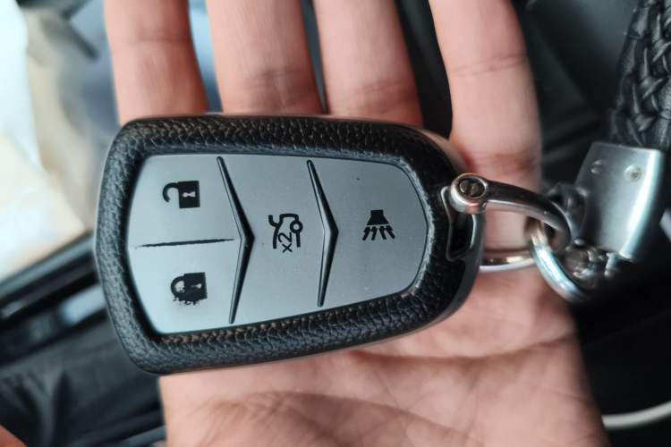 Used Cadillac XTS 2018 28T Tech Edition Vehicle Key