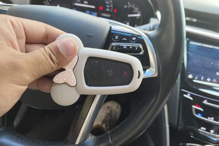 Used Cadillac XTS 2018 28T Tech Edition Vehicle Key