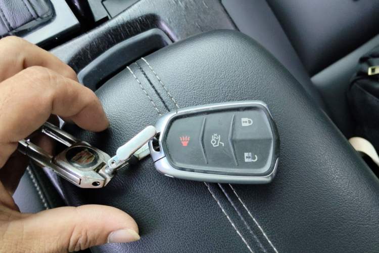 Used Cadillac XTS 2018 28T Tech Edition Vehicle Key