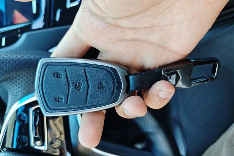 Used Cadillac XTS 2018 28T Tech Edition Vehicle Key