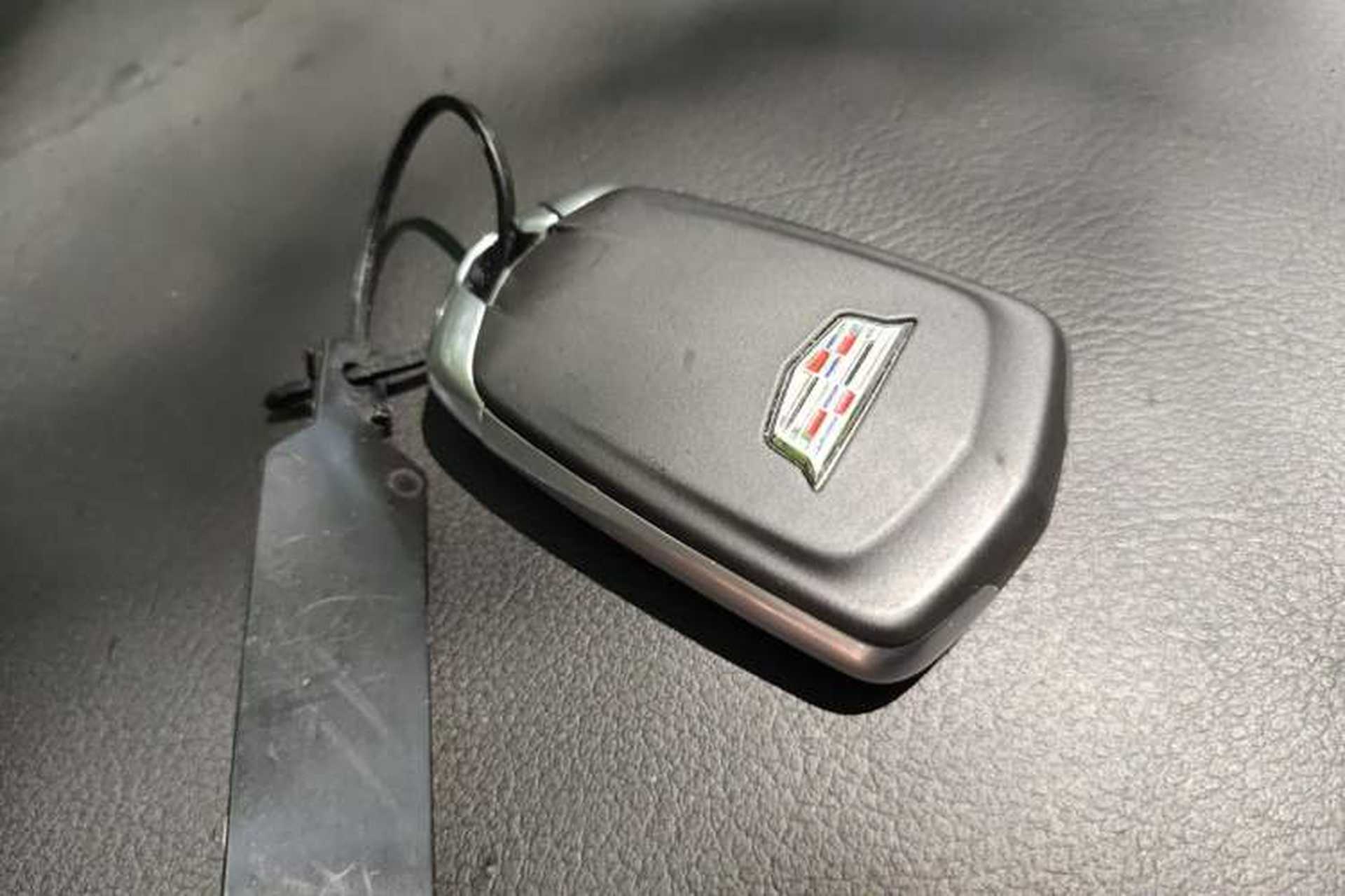 Used Cadillac XTS 2018 28T Elite Edition Vehicle Key