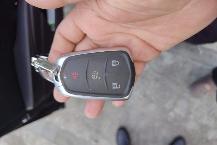 Used Cadillac XTS 2018 28T Tech Edition Vehicle Key