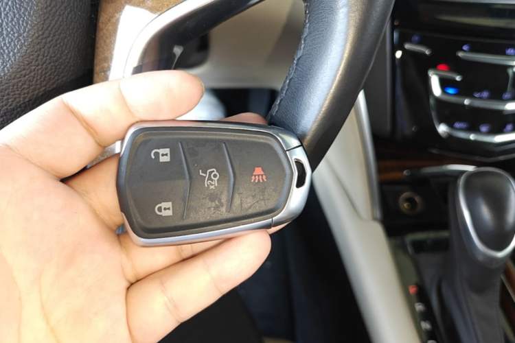 Used Cadillac XTS 2018 28T Tech Edition Vehicle Key