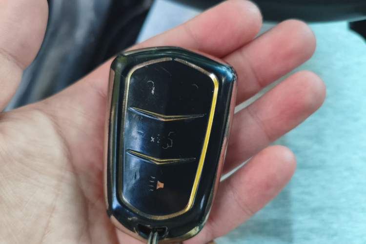 Used Cadillac XTS 2018 28T Tech Edition Vehicle Key