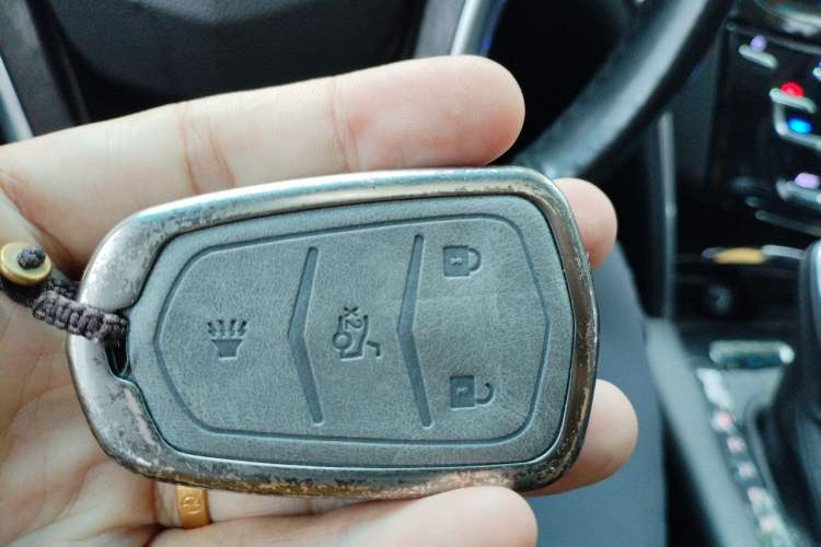 Used Cadillac XTS 2018 28T Tech Edition Vehicle Key