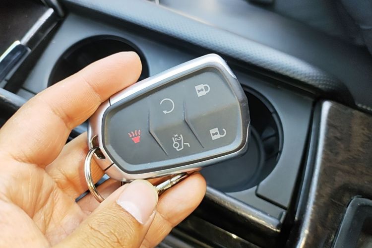 Used Cadillac XTS 2018 28T Elite Edition Vehicle Key