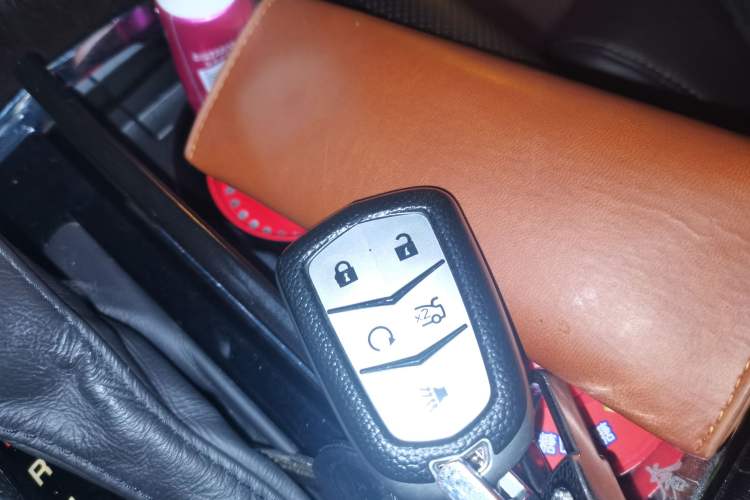 Used Cadillac XTS 2018 28T Tech Edition Vehicle Key