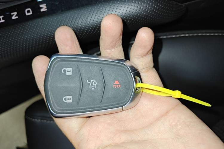 Used Cadillac XTS 2018 28T Tech Edition Vehicle Key