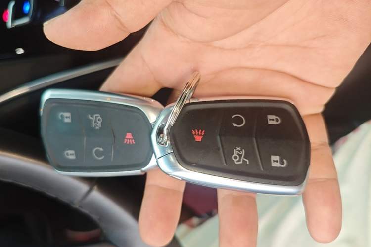 Used Cadillac XTS 2018 28T Elite Edition Vehicle Key