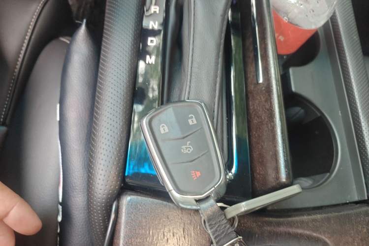 Used Cadillac XTS 2018 28T Tech Edition Vehicle Key