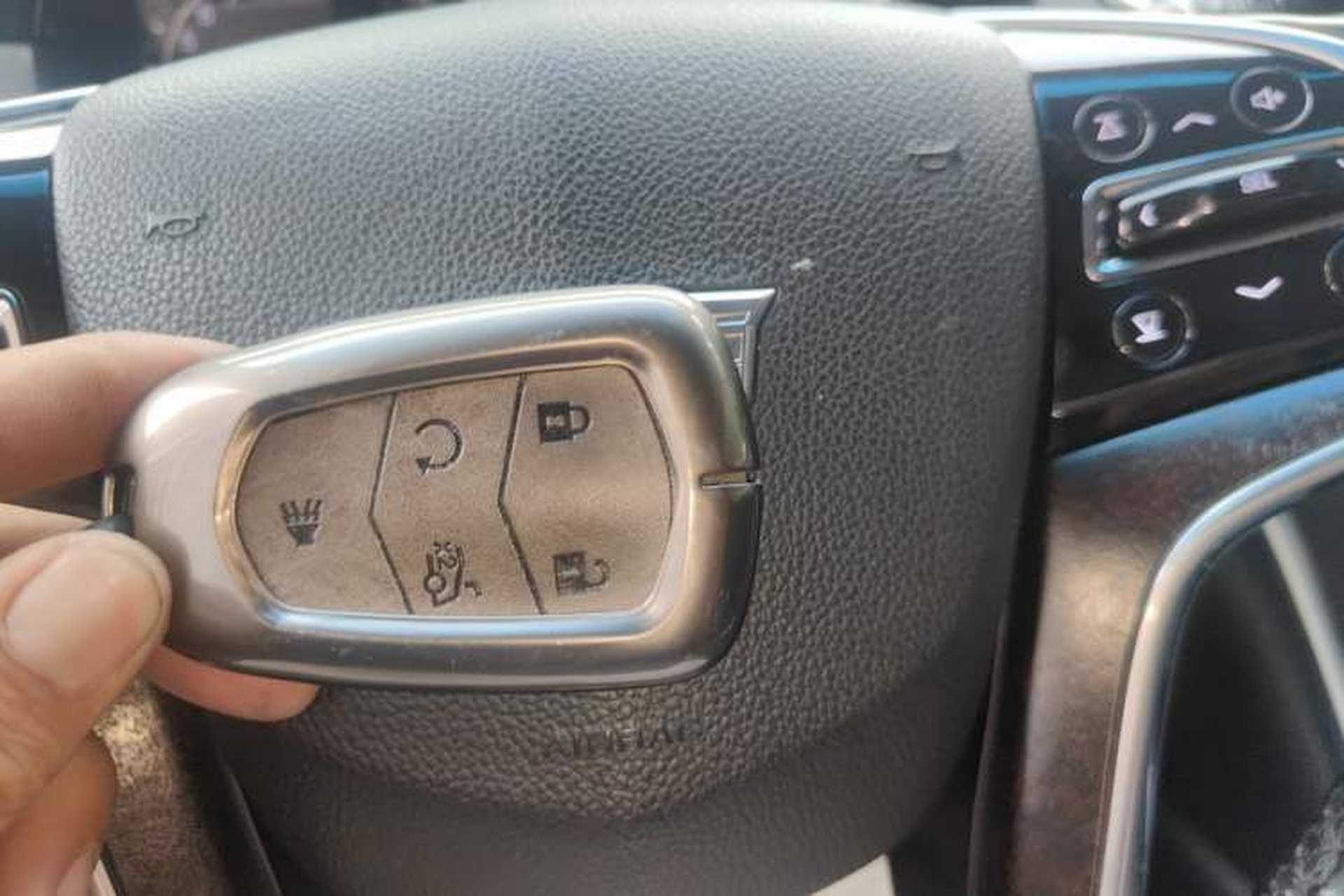 Used Cadillac XTS 2018 28T Elite Edition Vehicle Key
