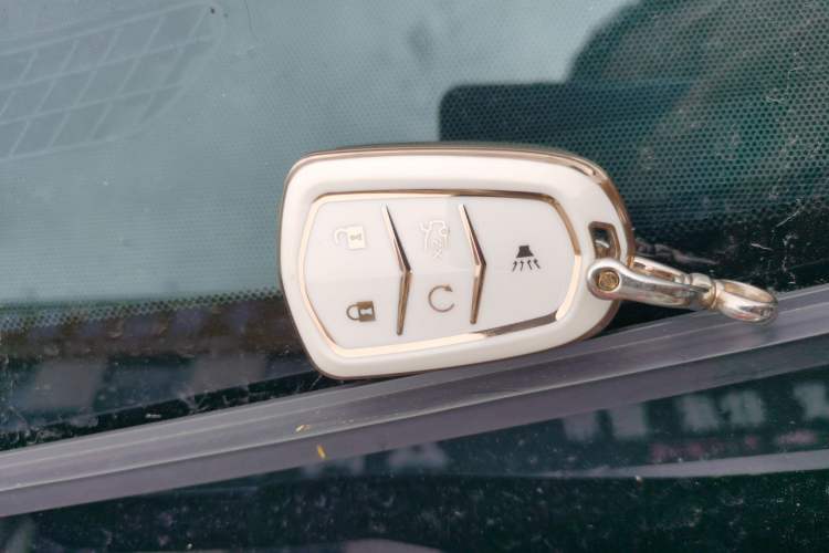 Used Cadillac XTS 2018 28T Elite Edition Vehicle Key