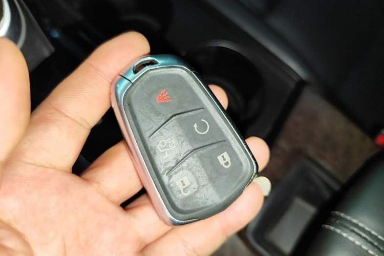 Used Cadillac XTS 2018 28T Elite Edition Vehicle Key