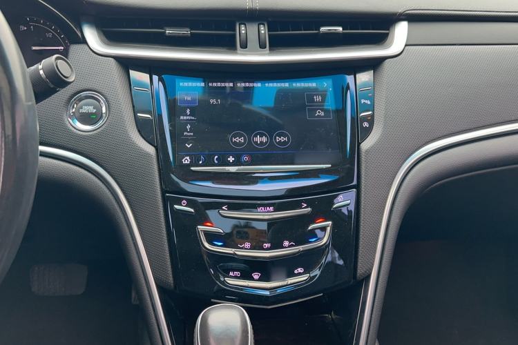 Used Cadillac XTS 2018 28T Tech Edition Audio And AC Panel