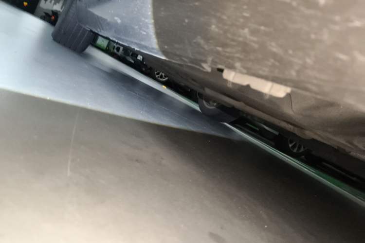 Used Cadillac XTS 2018 28T Elite Edition Chassis Front Right