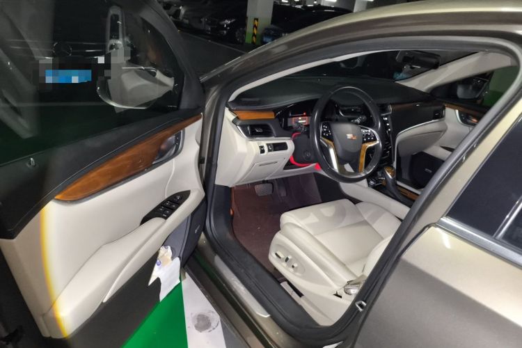 Used Cadillac XTS 2018 28T Elite Edition Driver Seat
