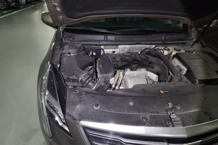 Used Cadillac XTS 2018 28T Elite Edition Engine Bay Right