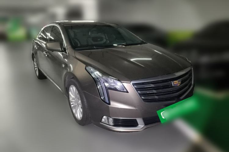 Used Cadillac XTS 2018 28T Elite Edition Front Right 45 Deg