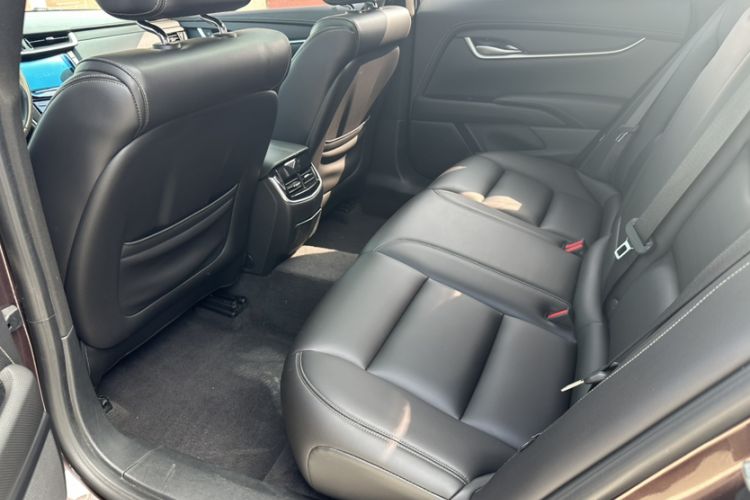 Used Cadillac XTS 2018 28T Tech Edition Interior 6