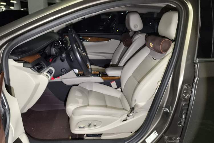 Used Cadillac XTS 2018 28T Elite Edition Left Front Seat