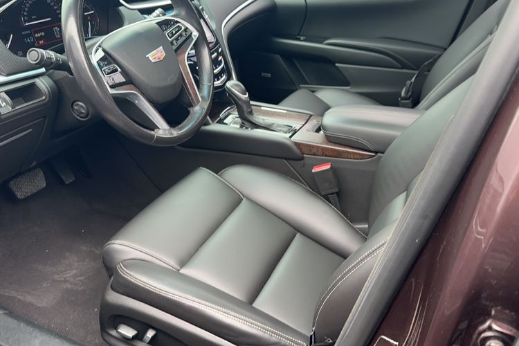 Used Cadillac XTS 2018 28T Tech Edition Left Front Seat