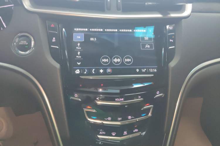 Used Cadillac XTS 2018 28T Elite Edition Audio And AC Panel