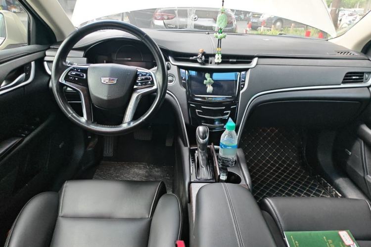 Used Cadillac XTS 2018 28T Tech Edition Center Console