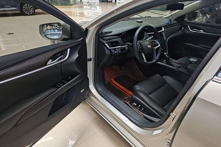 Used Cadillac XTS 2018 28T Elite Edition Driver Seat