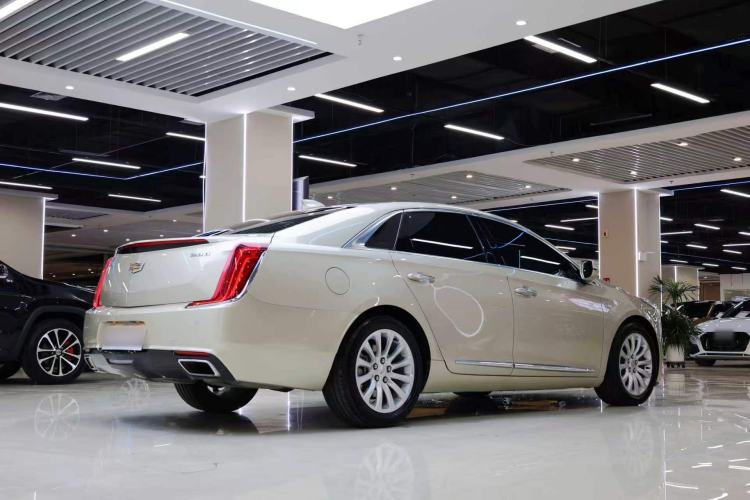 Used Cadillac XTS 2018 28T Luxury Edition Exterior 14