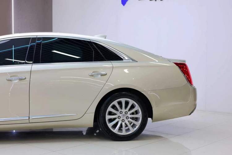 Used Cadillac XTS 2018 28T Luxury Edition Exterior 3