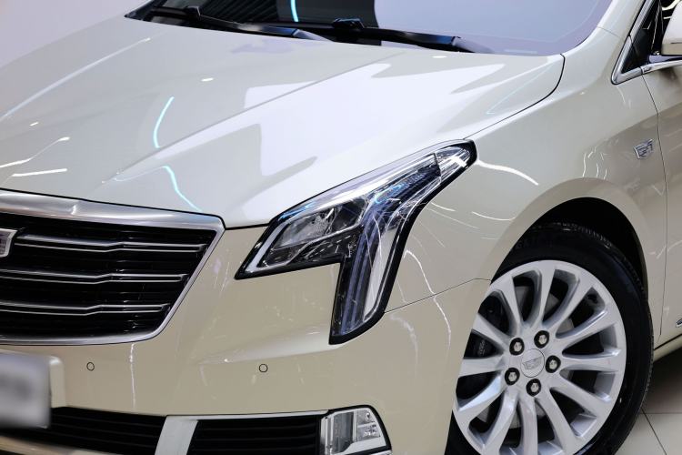 Used Cadillac XTS 2018 28T Luxury Edition Exterior 9