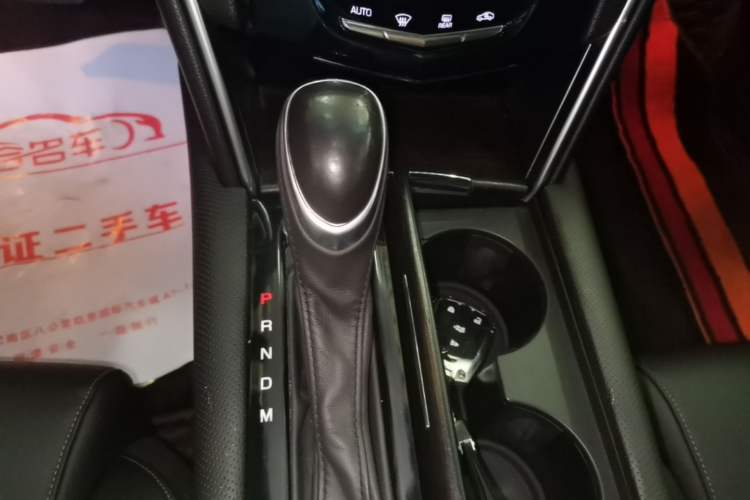 Used Cadillac XTS 2018 28T Tech Edition Gear Lever