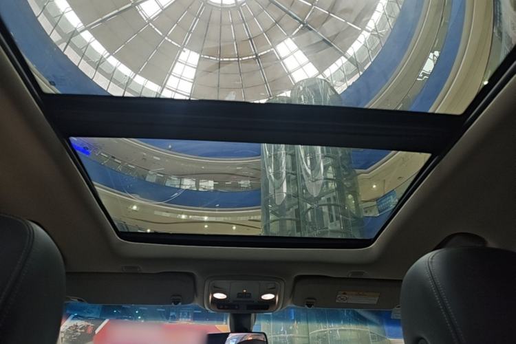Used Cadillac XTS 2018 28T Elite Edition Headliner