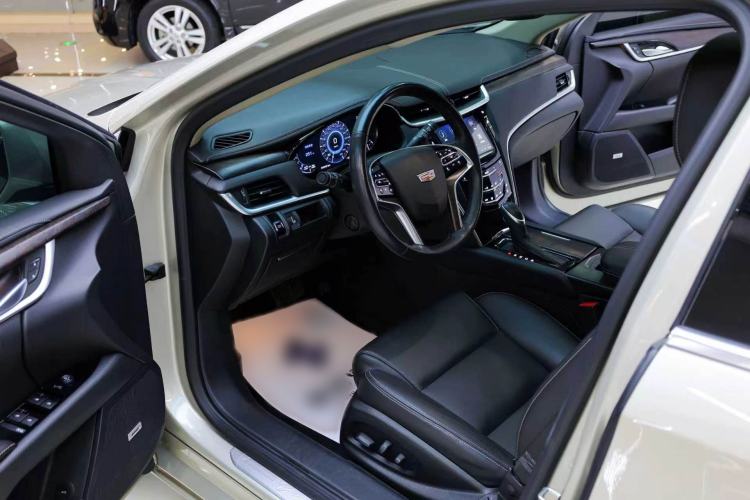 Used Cadillac XTS 2018 28T Luxury Edition Interior 1