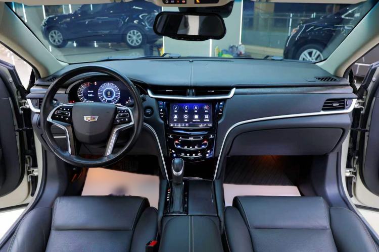 Used Cadillac XTS 2018 28T Luxury Edition Interior 4