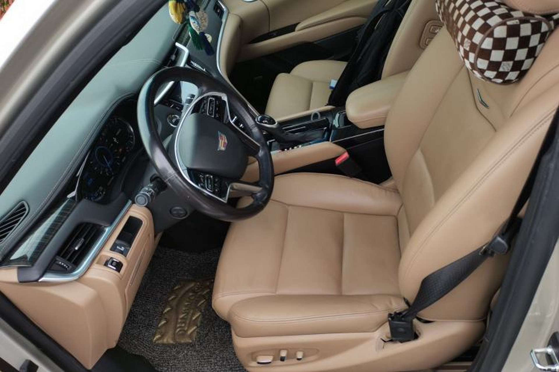 Used Cadillac XTS 2018 28T Luxury Edition Left Front Seat