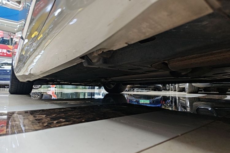 Used Cadillac XTS 2018 28T Elite Edition Left Side Sill