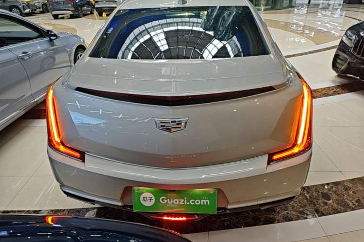 Used Cadillac XTS 2018 28T Elite Edition Rear